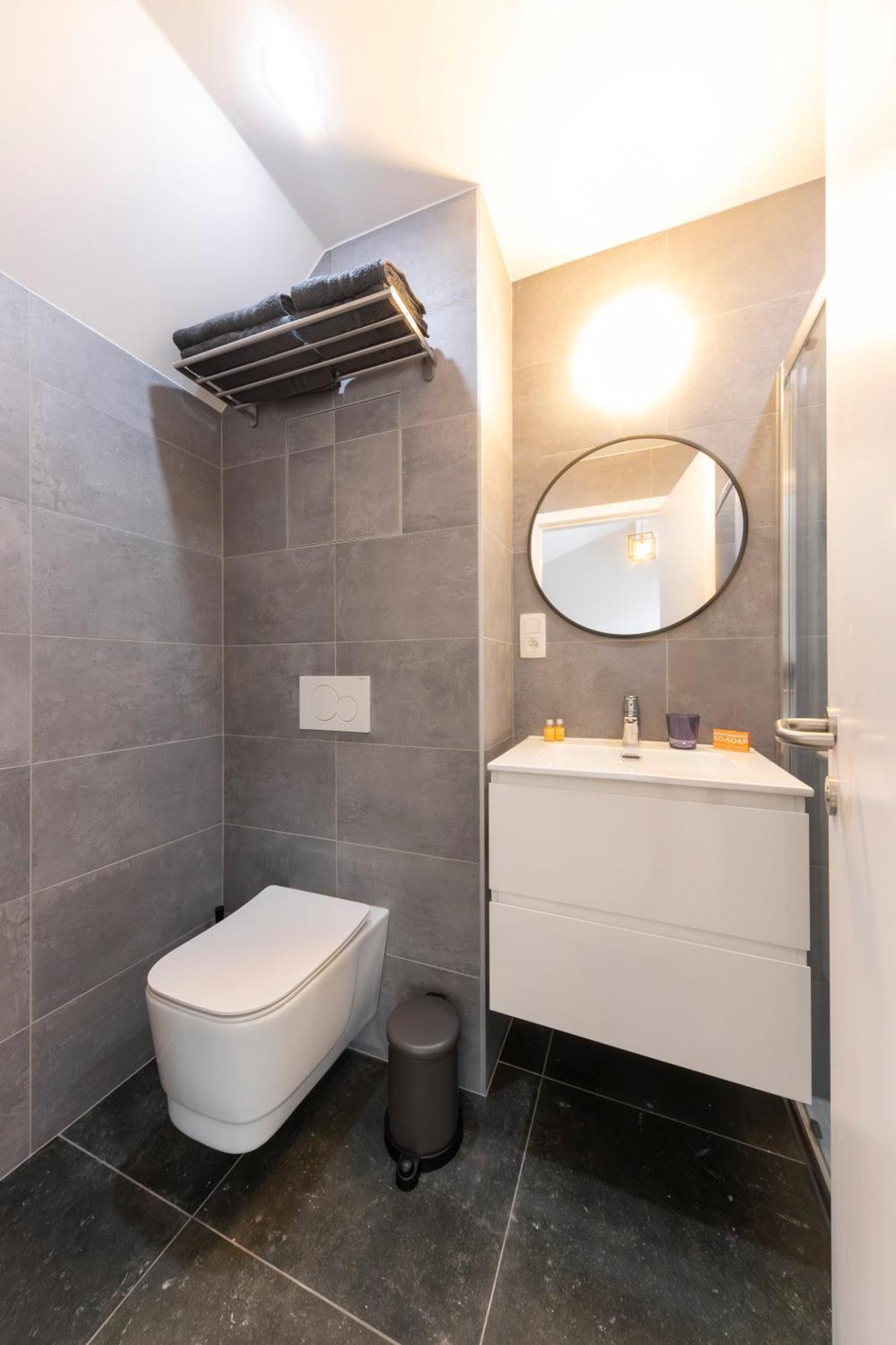 Midi Stay Bruselas Exterior foto